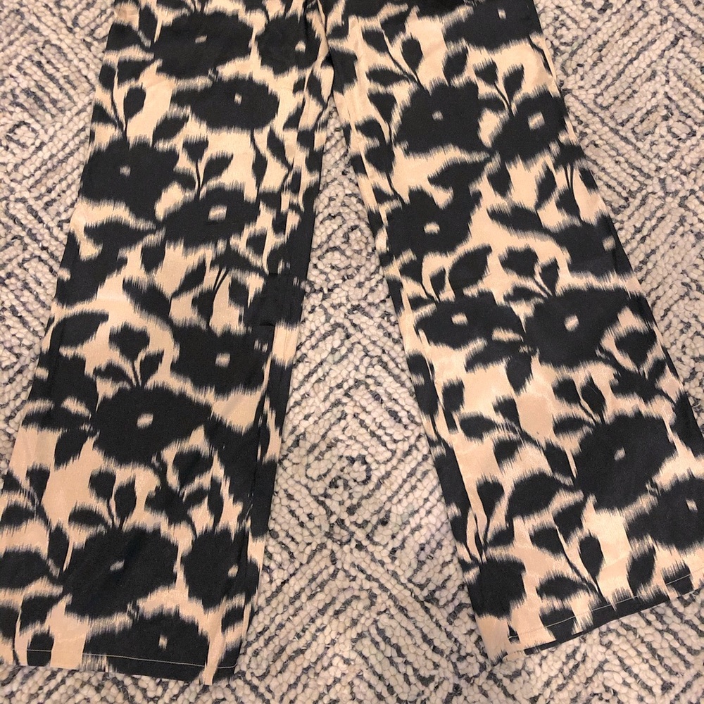 Pants - Picture 3 of 4